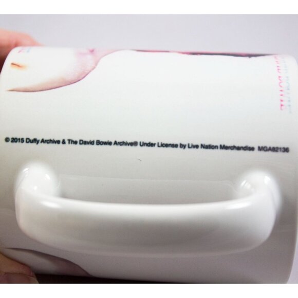 David Bowie Aladdin Sane 2015 Coffee Mug 10oz Musician Artist Lightning Bolt - Picture 6 of 7